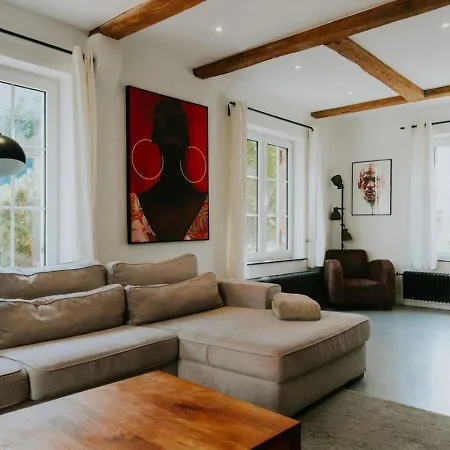 Ferienhaus 4 Bedroom House With Garden In
